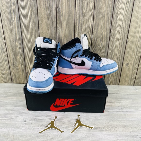 Nike Air Jordan 1 Retro High OG University Blue UNC 575441-134 Size 7Y/8.5W main image 7